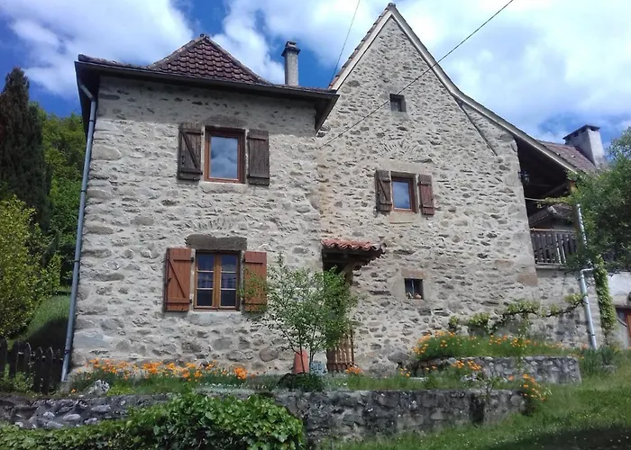 Chez Claire 2* Latouille-Lentillac