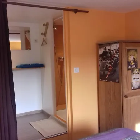 招待所 Chez Claire Latouille-Lentillac